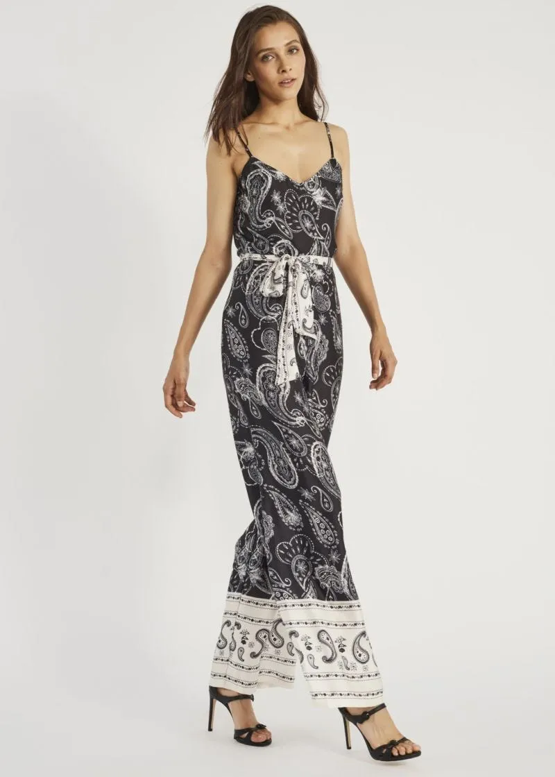 Tuta con stampa paisley
